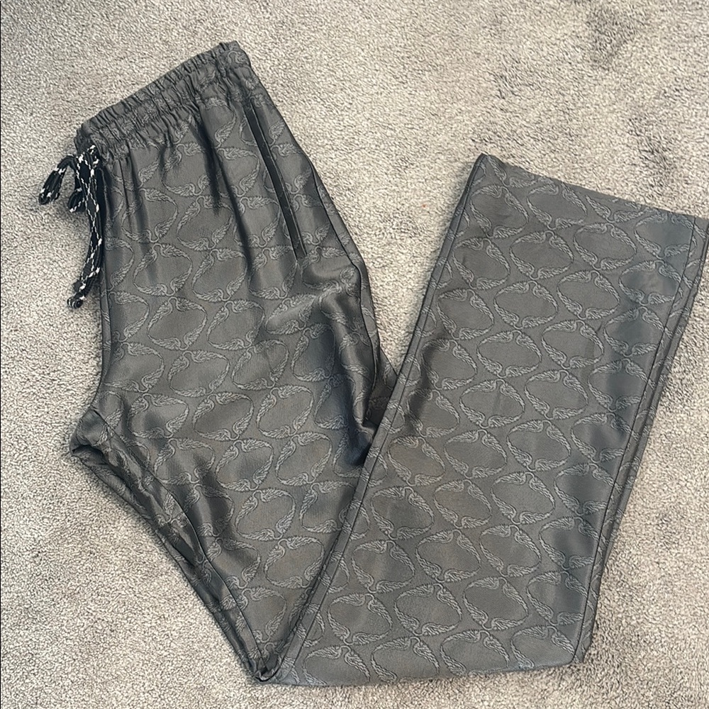 Women’s Gray Patterned Pants